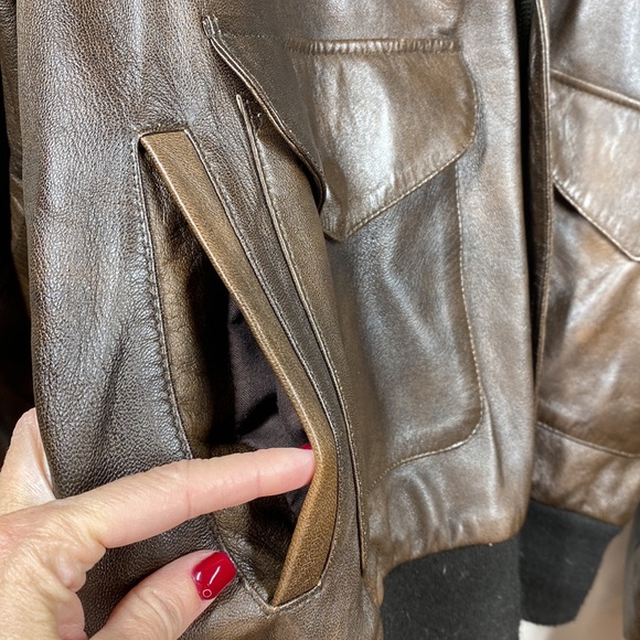 Vintage US WINGS Leather Bomber Aviator Jacket - Picture 4 of 15